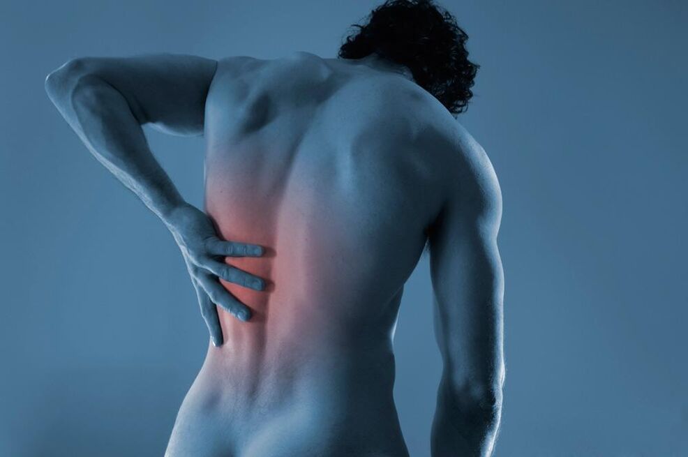 dor nas costas con osteocondrose torácica foto 2